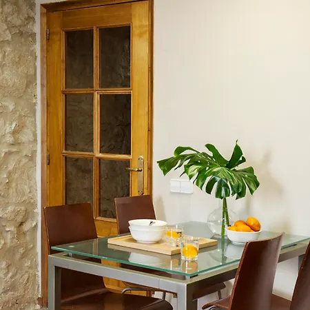 Ainb Ramblas-guardia Apartman Barcelona