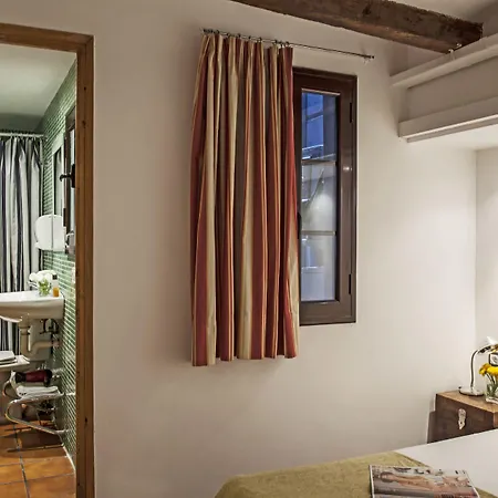 Apartment Ainb Ramblas-guardia Barcelona