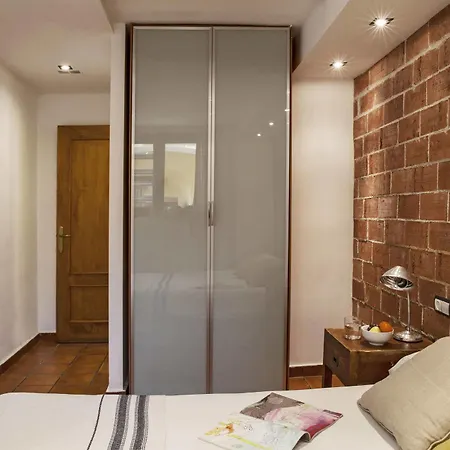 Apartman Ainb Ramblas-guardia *