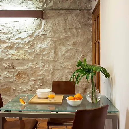 Ainb Ramblas-guardia Apartamento