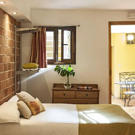 Ainb Ramblas-guardia Apartament Barcelona