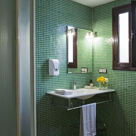 Ainb Ramblas-guardia Apartamento Barcelona
