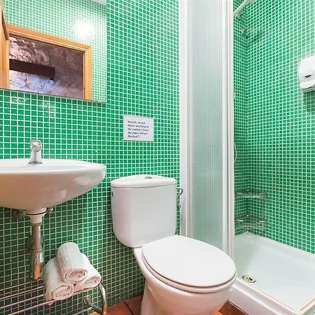 Ainb Ramblas-guardia Apartamento *